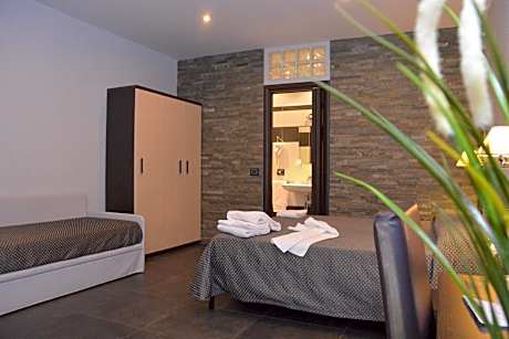 Quadruple Room with Balcony