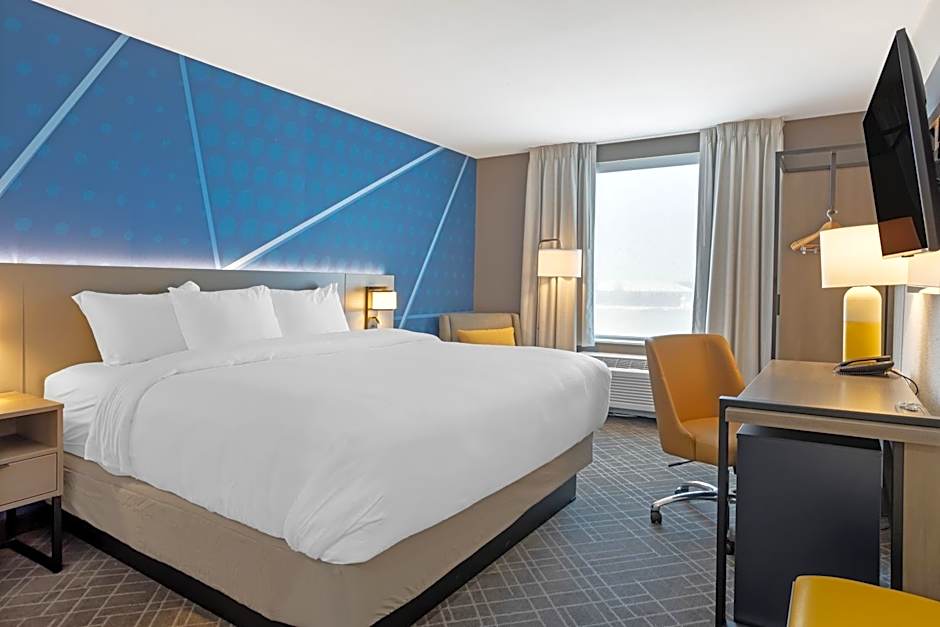 Comfort Inn & Suites Mountain Grove US-60