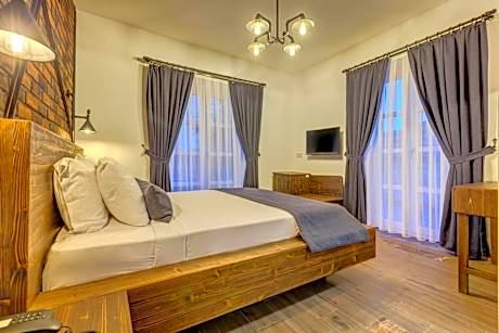 Double Room with Spa Bath