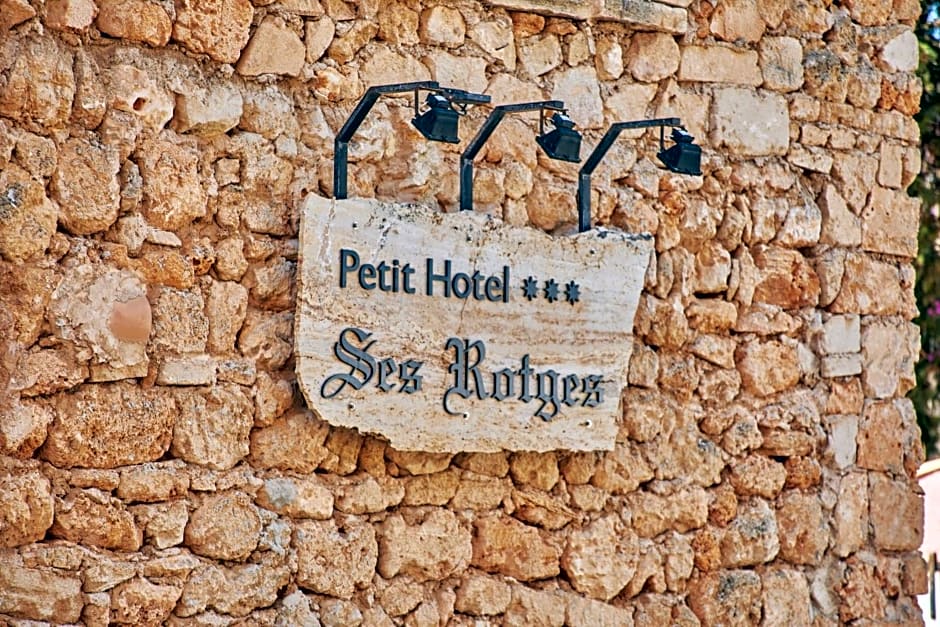 Petit Hotel Ses Rotges