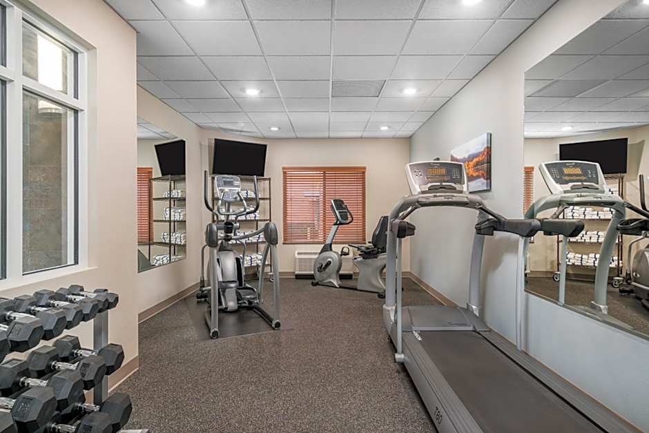 AmericInn by Wyndham Winona