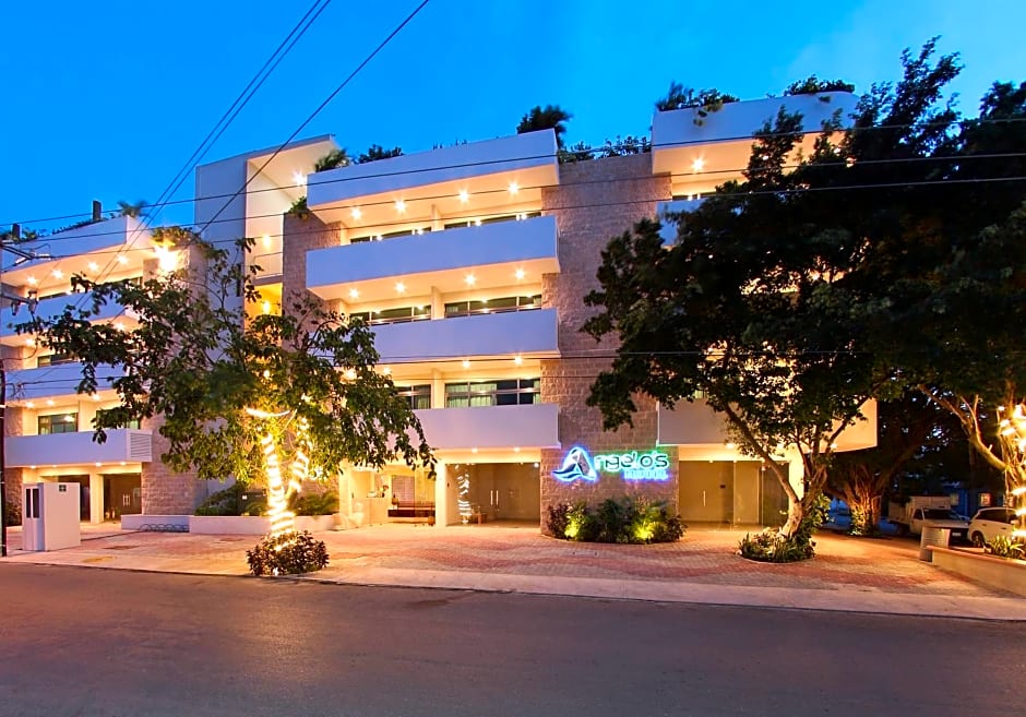 Angelo's Hotel