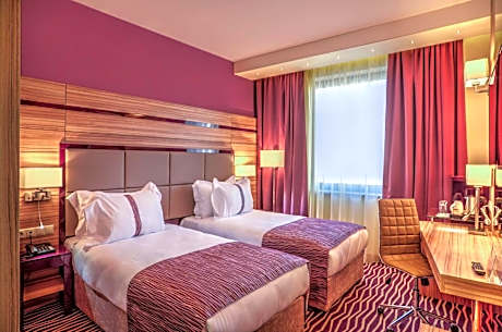 Double or Twin Room - Non-Smoking