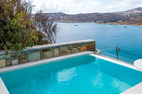 villa two bedrooms for 6 pax with Private pool