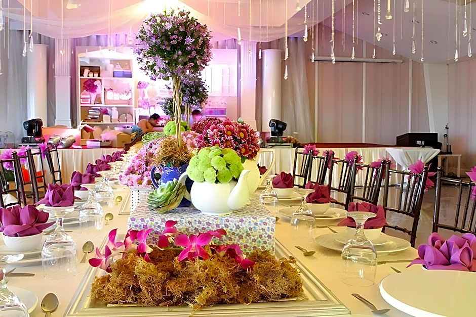 Star Plaza Hotel