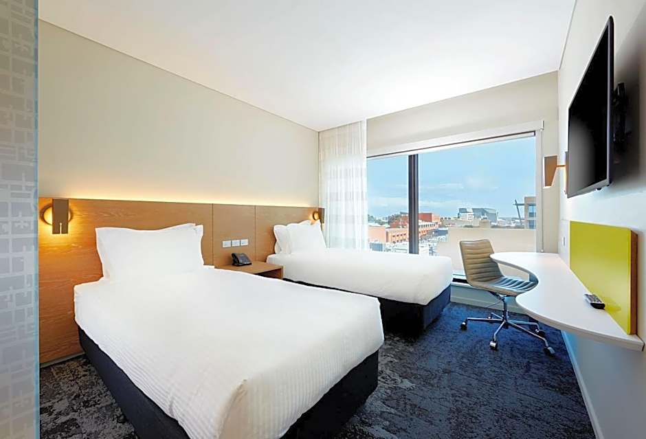 Holiday Inn Express Adelaide City Centre By IHG