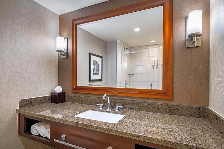 Macon Marriott City Center