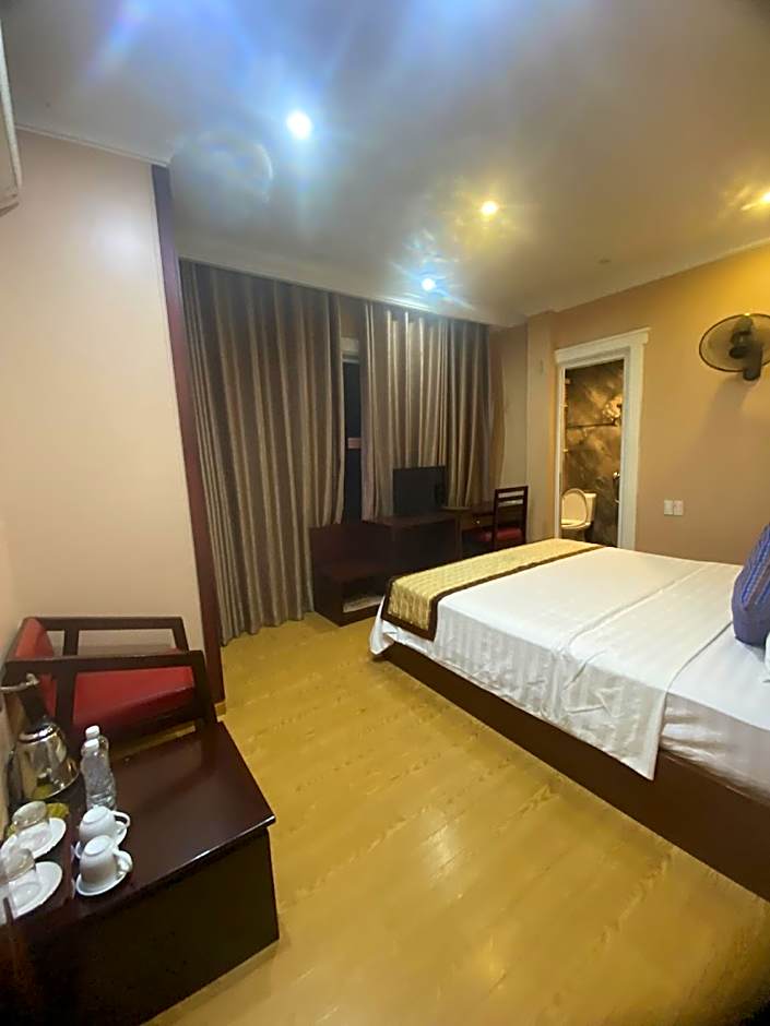 Hồng Kỳ Boutique Hotel