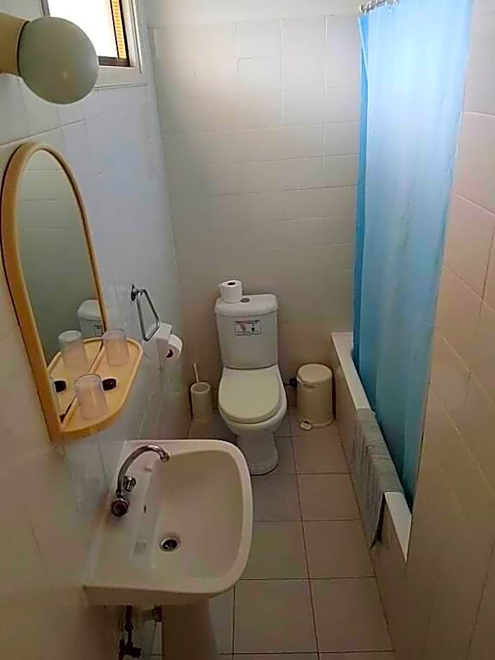 Cosmelenia Hotel & Apartments