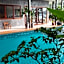 Le Grand Bleu Hotel