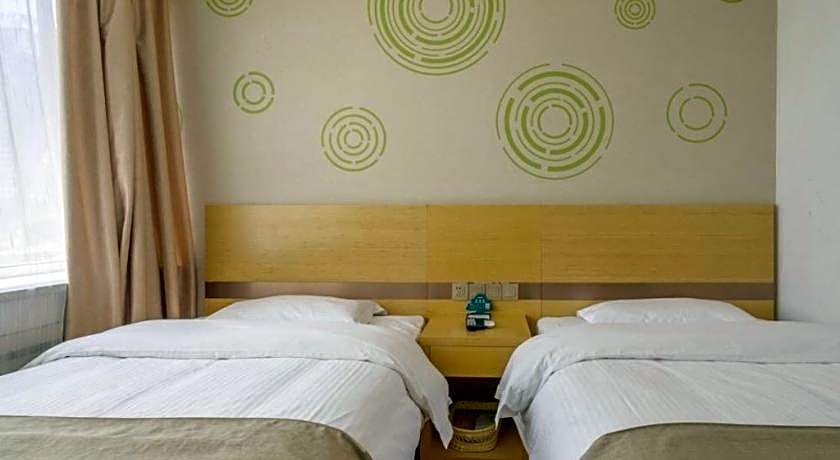 GreenTree Inn Shenyang Shenhe District Shenyang North Train Station Express Hotel