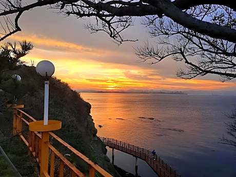 Haeparanggil Pension