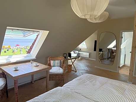 Deluxe Double Room with Sea View