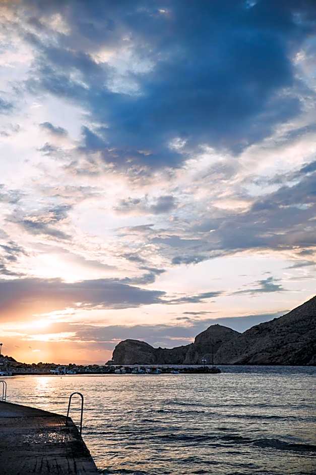 5 Hermoupolis Concept Sites