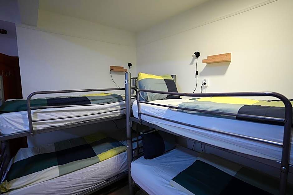 Center Hostel and Guest House