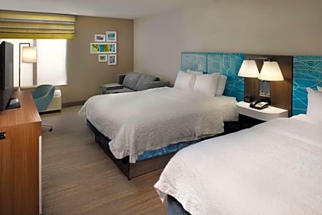 Room with Two Queen Beds - Non-Smoking