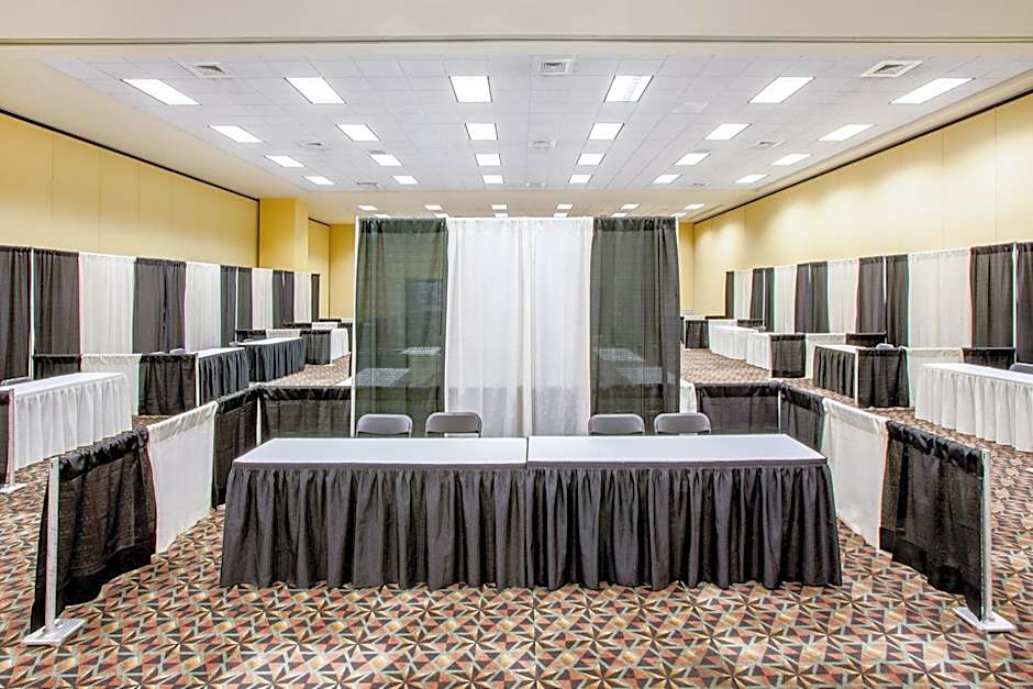 Crowne Plaza Hotel Springfield By IHG