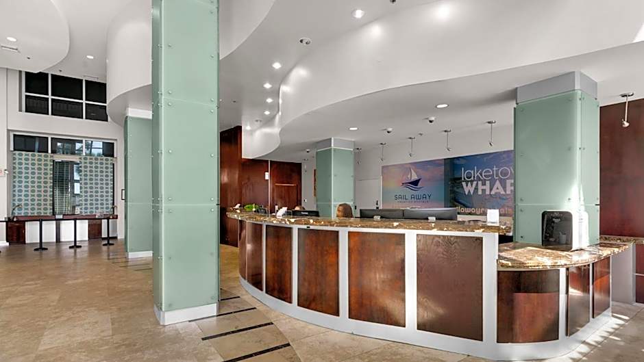 Laketown Wharf 1037