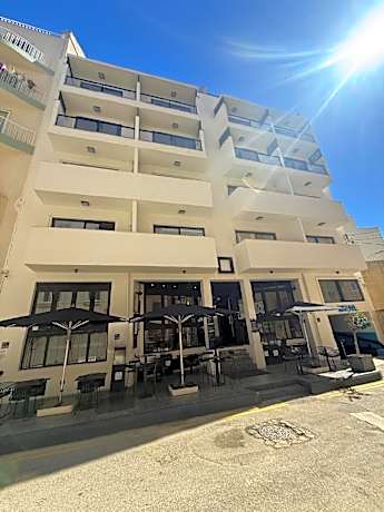Block Hotel