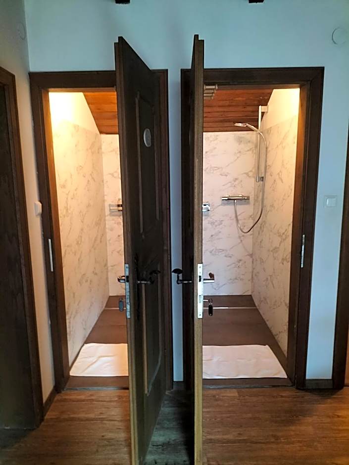 Köstlhof, Familie Hassler