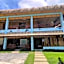 Tres Islas Hostel