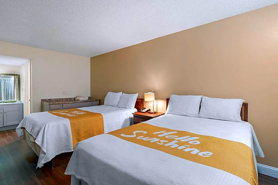 Rodeway Inn Colonial Heights I-95