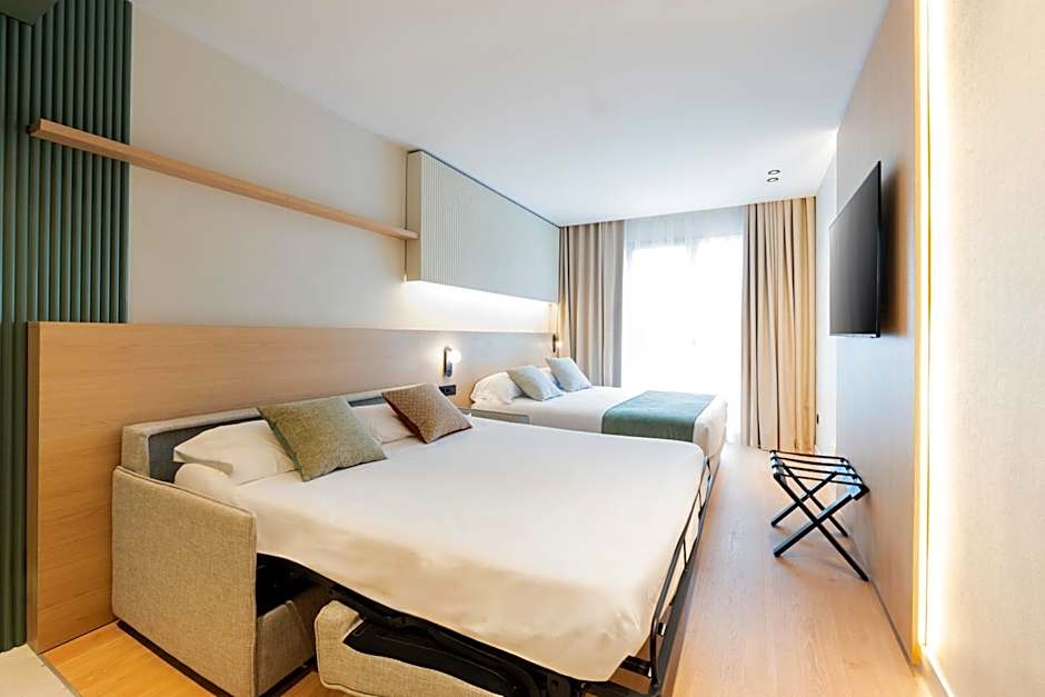 Aparthotel Atenea Calabria