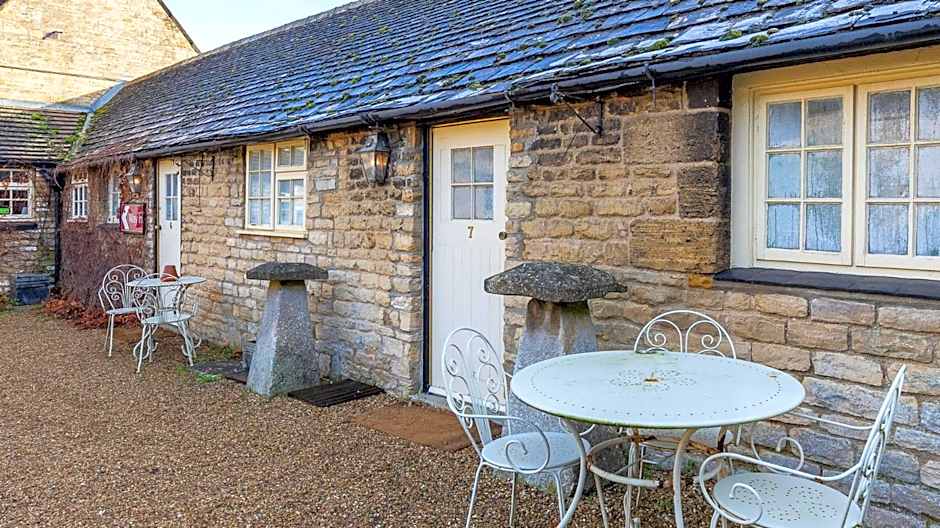 The Sibson Inn Hotel