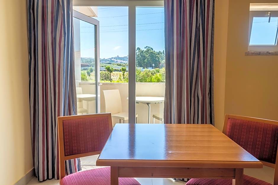 Amazonia Palmela Apartamentos Turisticos