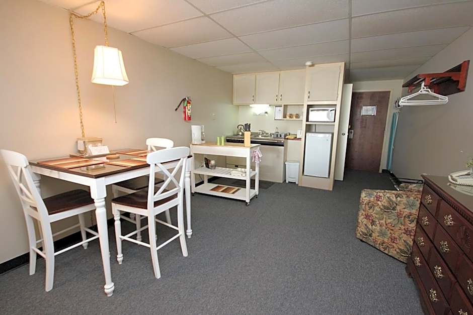 St Andrews Inn & Suites