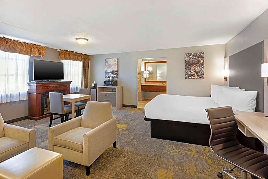 Best Western Plus Weston Inn