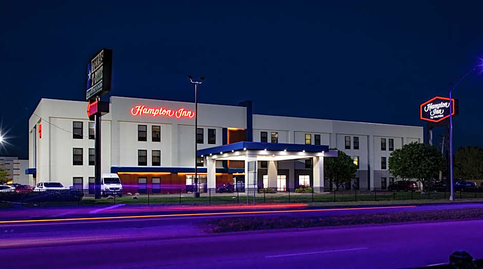 Hampton Inn By Hilton Hutchinson