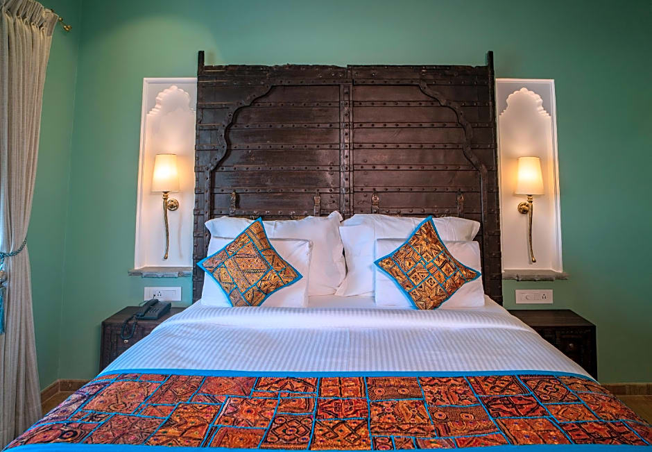 Khamma Ghani- A Boutique Hotel