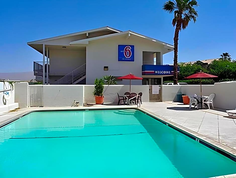Motel 6-Palm Desert, CA - Palm Springs Area
