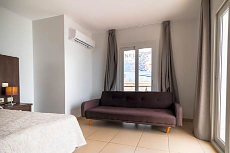 Double or Twin Room with Partial Sea View