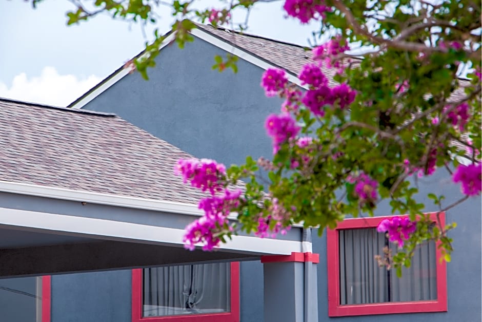 OYO Townhouse Donaldsonville - Gonzale