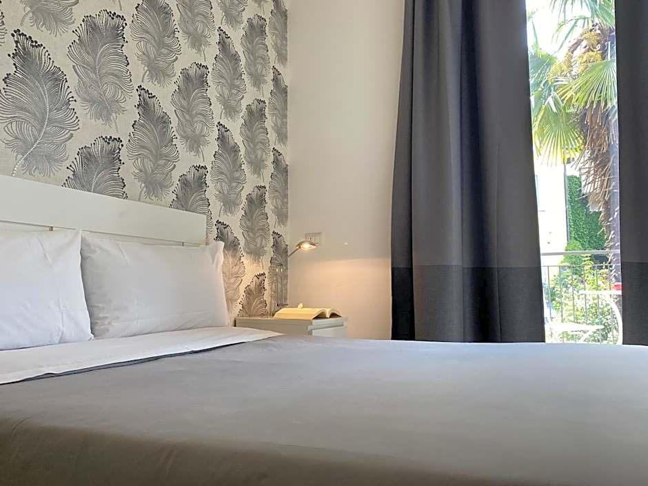 Hotel RossoVino Milano