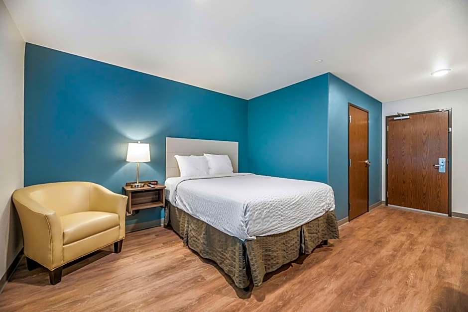 Extended Stay America Select Suites - Orlando - Kissimmee
