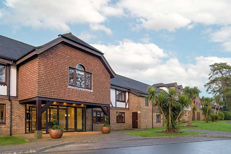 Elite Venue Selection Felbridge - Gatwick