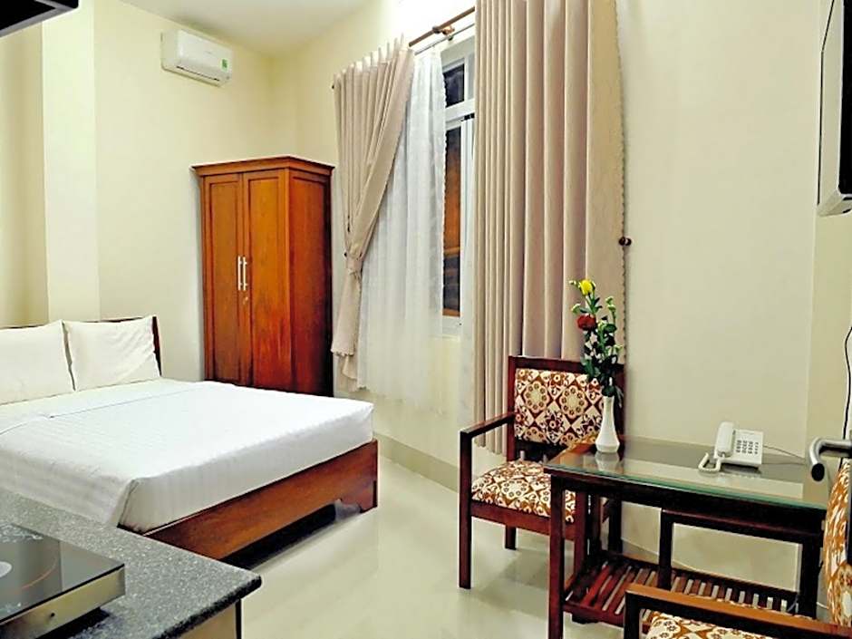 Lotus Apartment Hotel