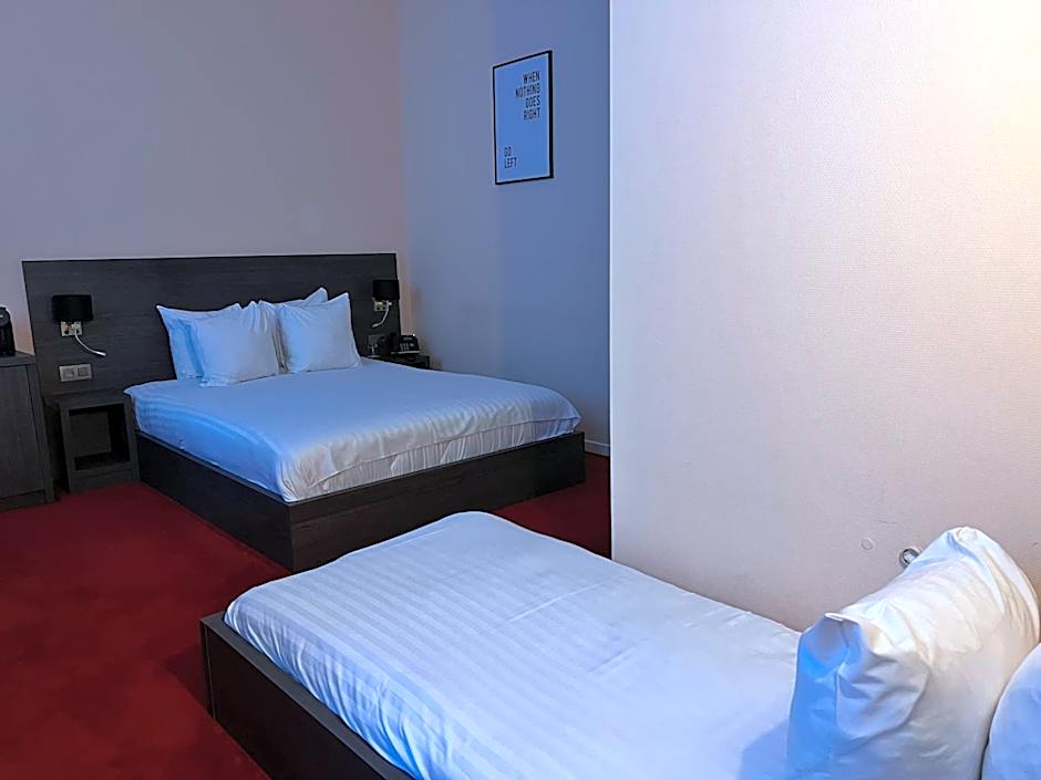 La Bourse Hotel