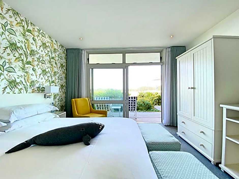 One Marine Drive Boutique Hotel & Spa by The Living Journey Collection