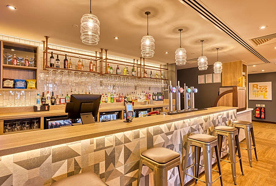 Premier Inn London Docklands (Canning Town)