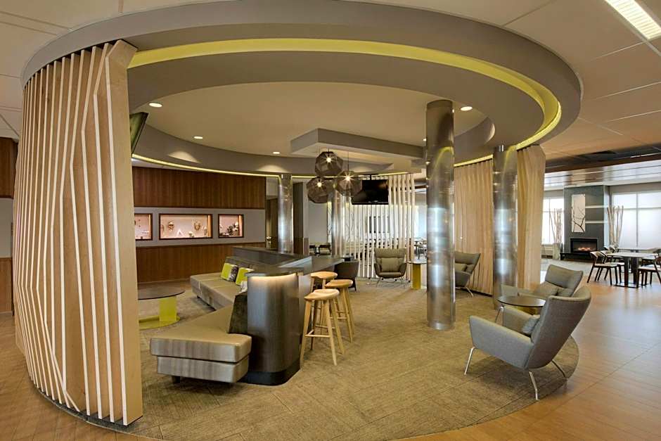 SpringHill Suites by Marriott Anchorage University Lake