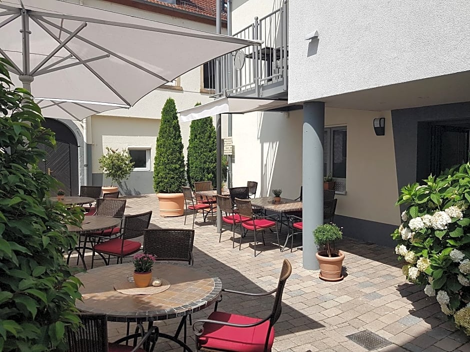 Hotel-Restaurant Pfälzer Hof