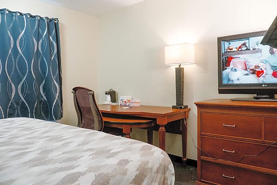 Americas Best Value Inn & Suites Phenix City