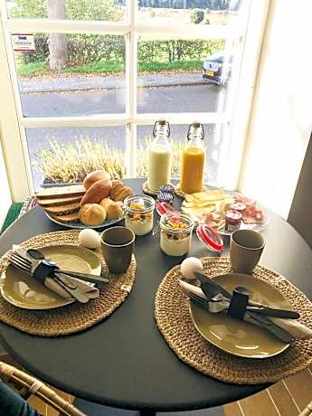 Double or Twin Room with Bathroom