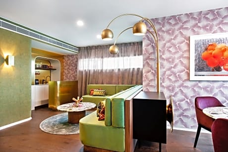 Rock Star Suite