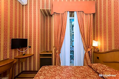 Double Superior With Breakfast