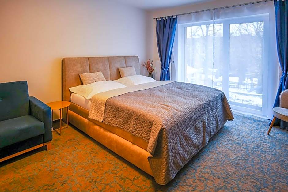 Hotel & Restaurant Pod Kaštany